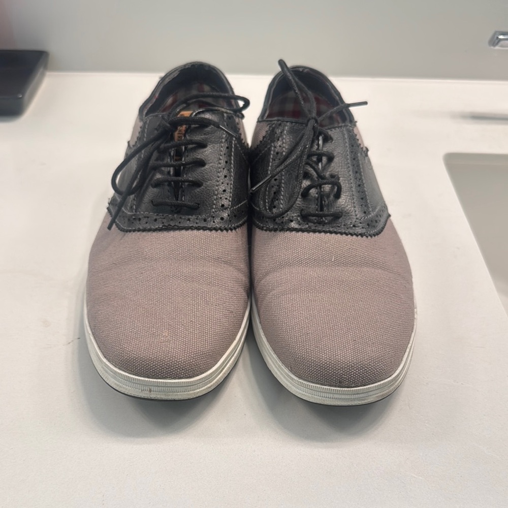 Ben Sherman Black and Gray Oxfords Sleek Design